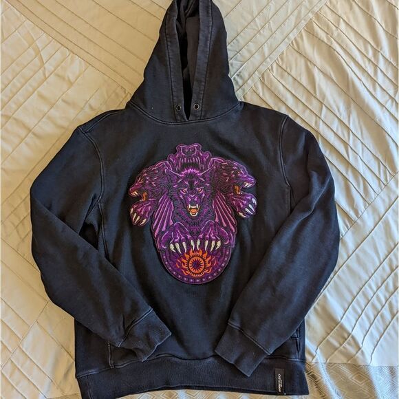 𝅺roku studio rise of the wolves black hoodie sz s purple wolf applique euc - Picture 2 of 7
